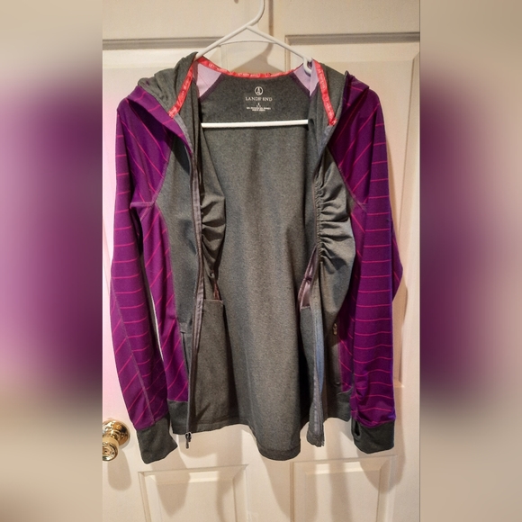 Lands End Zip-Up Lightweight Hooded Jacket/Sweatshirt size Small (6-8) - Picture 10 of 15